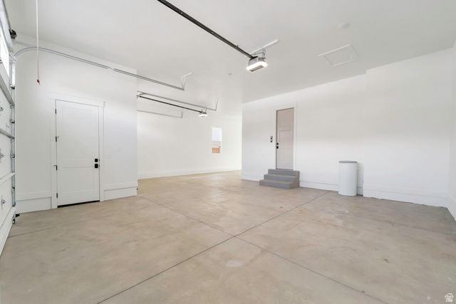 664 S WILDFLOWER CIR, North Salt Lake, UT 84054