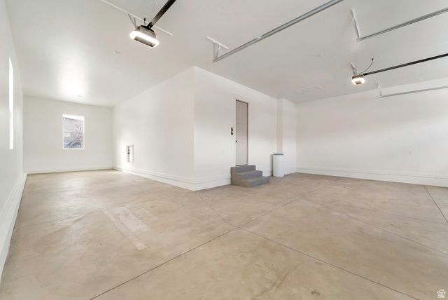 664 S WILDFLOWER CIR, North Salt Lake, UT 84054