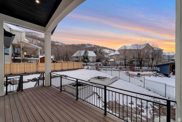 664 S WILDFLOWER CIR, North Salt Lake, UT 84054
