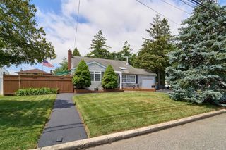 74 W 17th Street, Deer Park, NY 11729