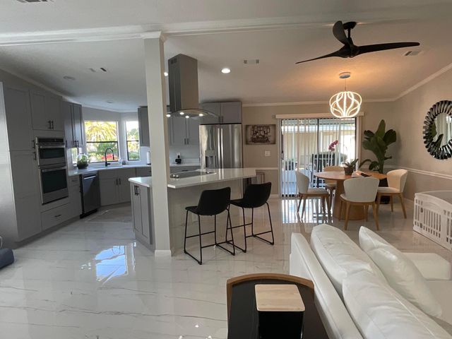 920 Sun Acres Lane, Boynton Beach, FL 33436