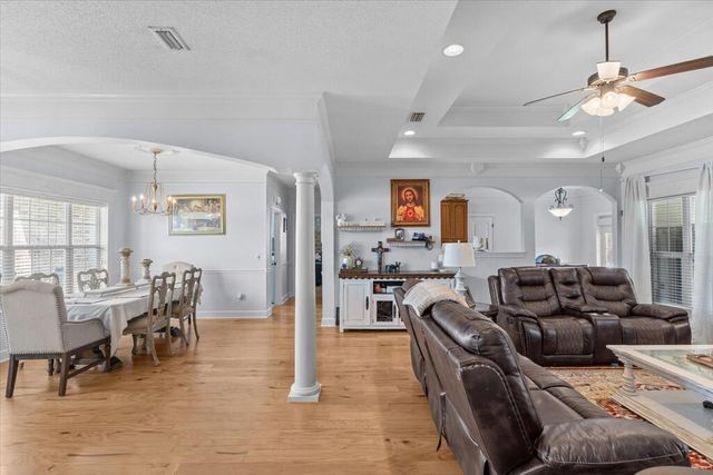 216 Glen Oaks Drive, Dothan, AL 36301
