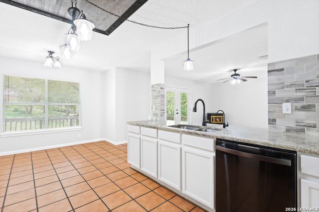 7705 Autumn Bluff, San Antonio, TX 78240