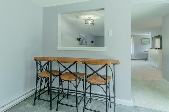 27 Surrey Lane UNIT 27, Bourne, MA 02532