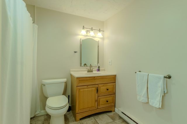 27 Surrey Lane UNIT 27, Bourne, MA 02532