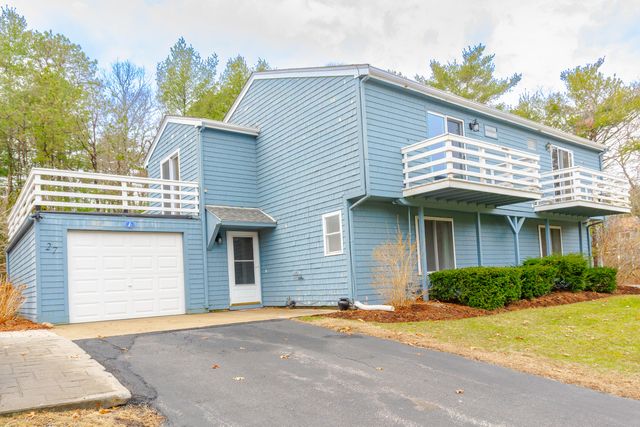 27 Surrey Lane UNIT 27, Bourne, MA 02532