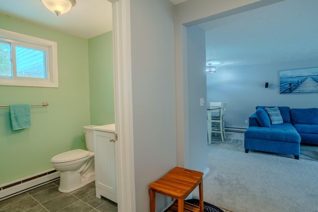 27 Surrey Lane UNIT 27, Bourne, MA 02532