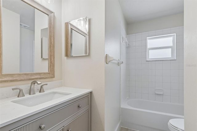 712 15TH AVENUE S, St Petersburg, FL 33701