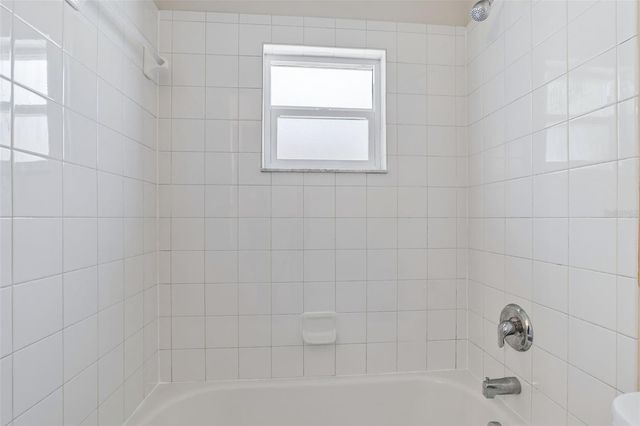 712 15TH AVENUE S, St Petersburg, FL 33701