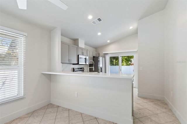 712 15TH AVENUE S, St Petersburg, FL 33701