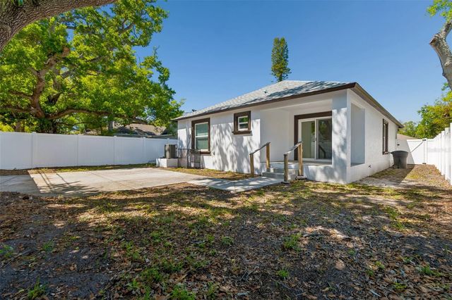 712 15TH AVENUE S, St Petersburg, FL 33701