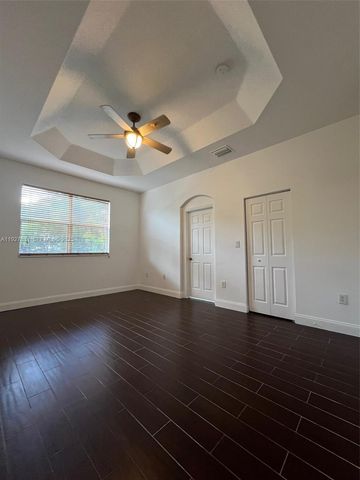 12724 SW 133rd St, Miami, FL 33186