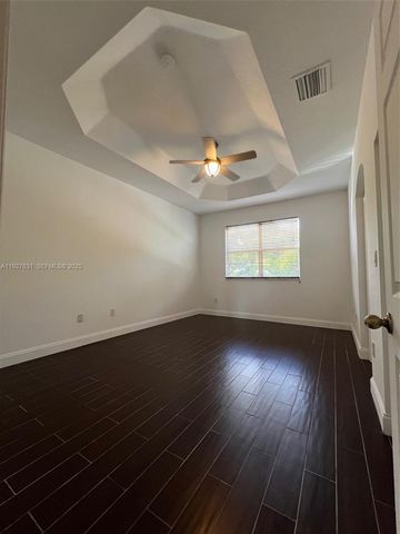 12724 SW 133rd St, Miami, FL 33186