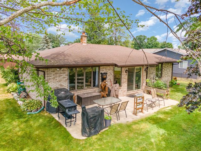 331 Island Drive, Beaverton, MI 48612