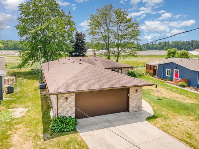 331 Island Drive, Beaverton, MI 48612