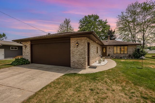 331 Island Drive, Beaverton, MI 48612