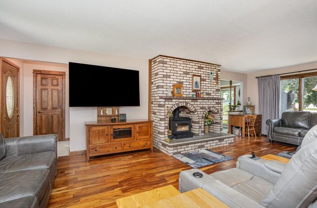 331 Island Drive, Beaverton, MI 48612