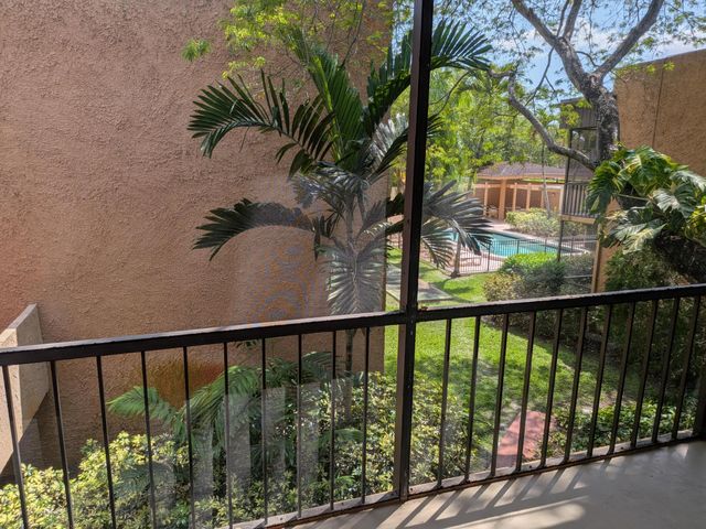 8901 N New River Canal Road 22w, Plantation, FL 33324