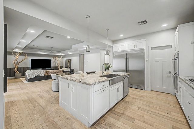 3414 N 44th Place, Phoenix, AZ 85018
