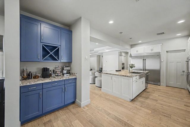 3414 N 44th Place, Phoenix, AZ 85018