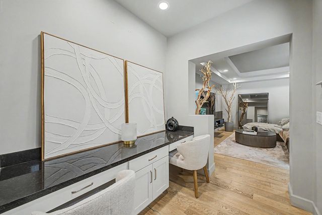 3414 N 44th Place, Phoenix, AZ 85018
