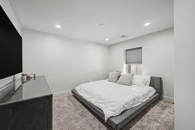 3414 N 44th Place, Phoenix, AZ 85018