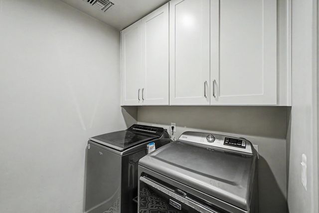 3414 N 44th Place, Phoenix, AZ 85018