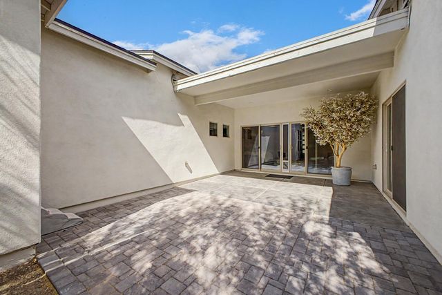 3414 N 44th Place, Phoenix, AZ 85018