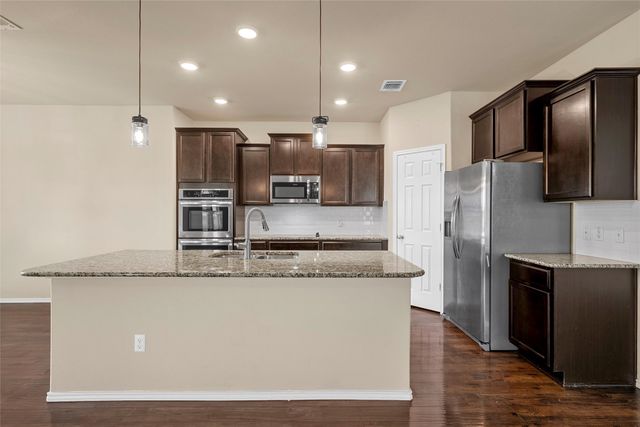 1214 Iron Glen Drive, Temple, TX 76502