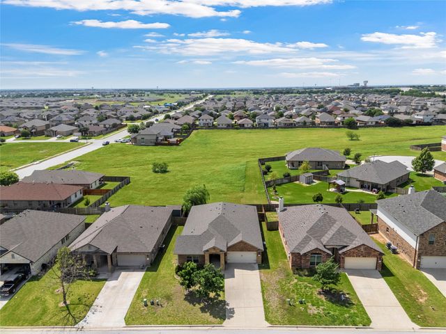 1214 Iron Glen Drive, Temple, TX 76502
