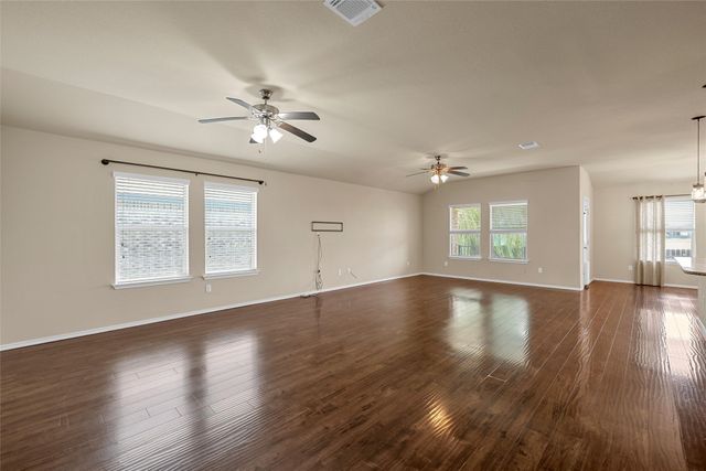 1214 Iron Glen Drive, Temple, TX 76502