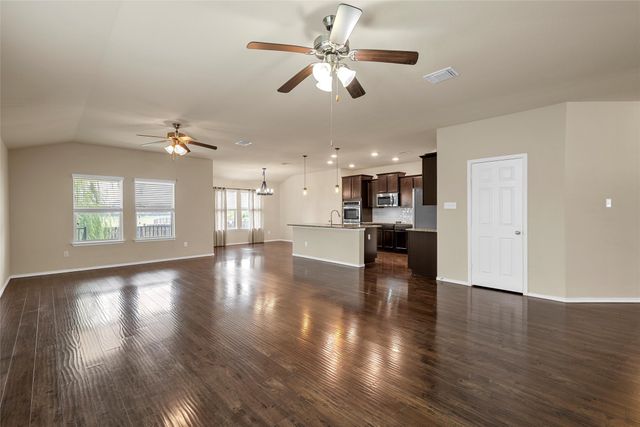 1214 Iron Glen Drive, Temple, TX 76502