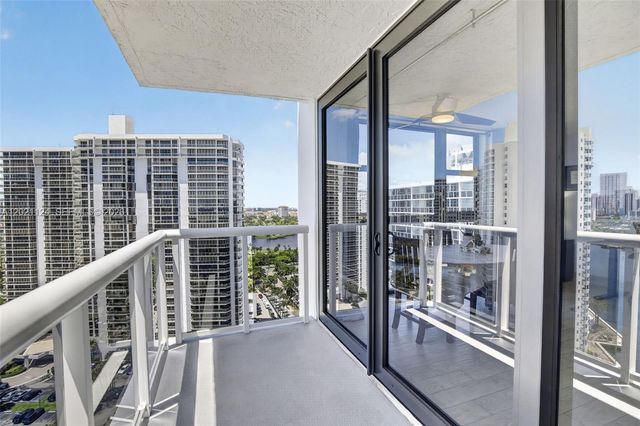 20515 E Country Club Drive 2248, Aventura, FL 33180