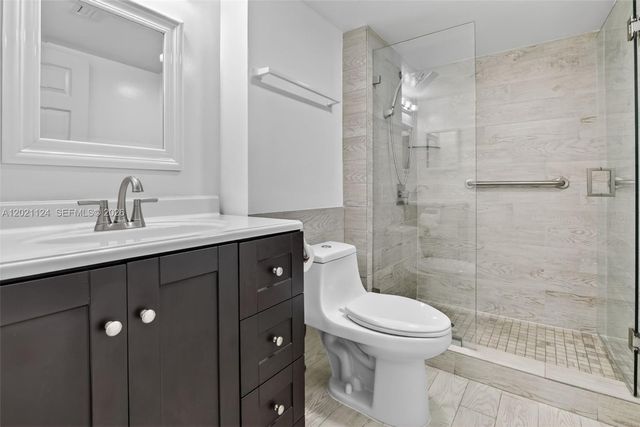 20515 E Country Club Drive 2248, Aventura, FL 33180