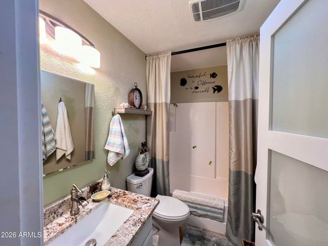 403 LEISURE WORLD --, Mesa, AZ 85206
