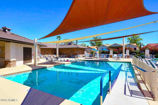 403 LEISURE WORLD --, Mesa, AZ 85206
