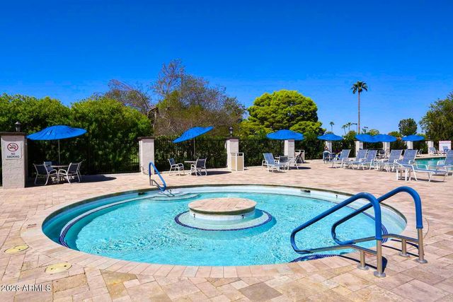 403 LEISURE WORLD --, Mesa, AZ 85206