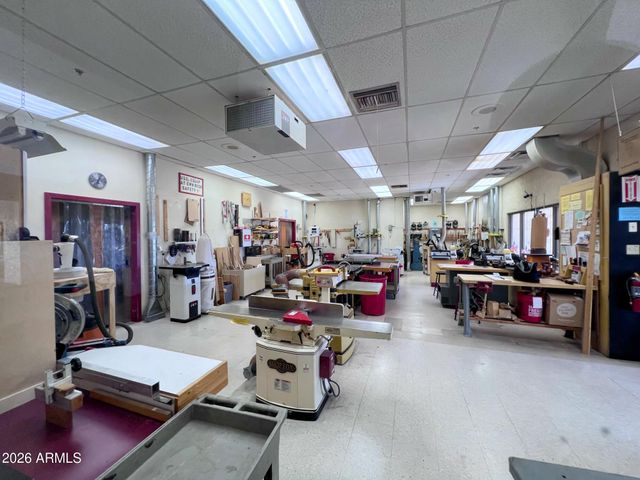 403 LEISURE WORLD --, Mesa, AZ 85206