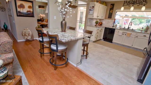 403 LEISURE WORLD --, Mesa, AZ 85206