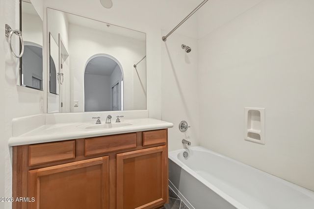 3935 E ROUGH RIDER Road 1186, Phoenix, AZ 85050