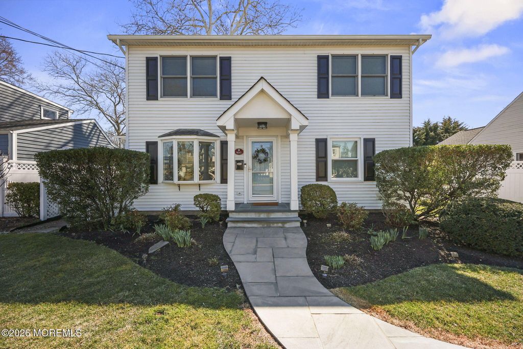 905 Woodcrest Drive, Spring Lake Heights, NJ 07762