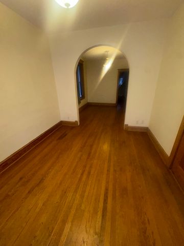 3030 W Belden Avenue, Chicago, IL 60647