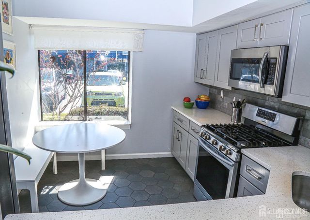 5805 Hana Road, Edison, NJ 08817