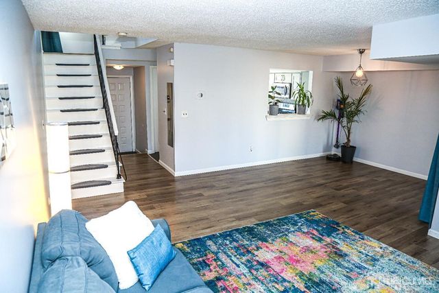 5805 Hana Road, Edison, NJ 08817