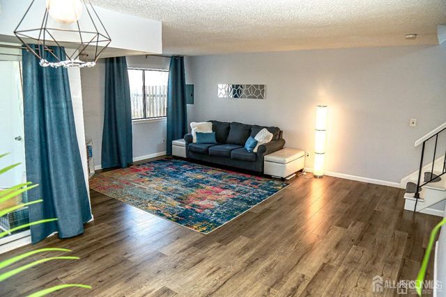 5805 Hana Road, Edison, NJ 08817