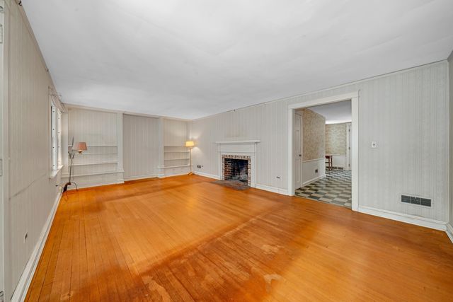 36 Woodman Road, Durham, NH 03824