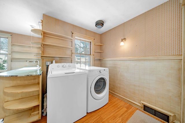 36 Woodman Road, Durham, NH 03824