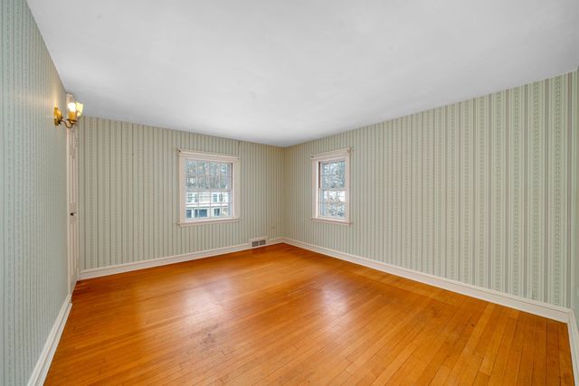 36 Woodman Road, Durham, NH 03824