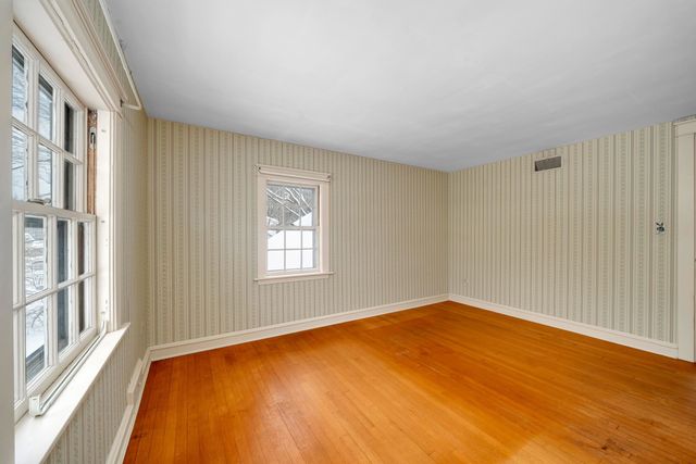 36 Woodman Road, Durham, NH 03824