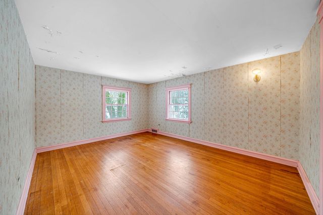 36 Woodman Road, Durham, NH 03824